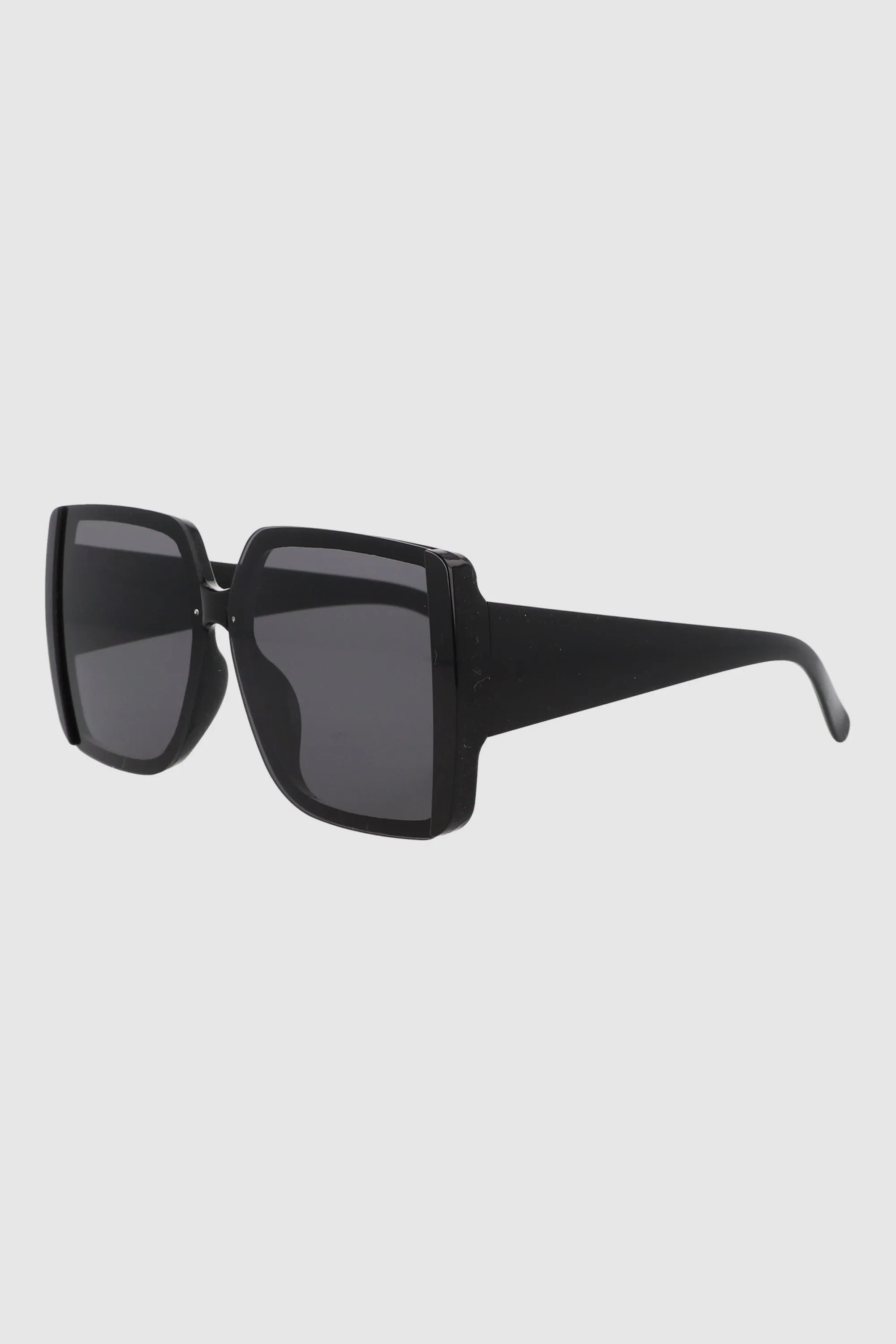 Lentes oversize cuado sold by Shasa product image thumbnail 2