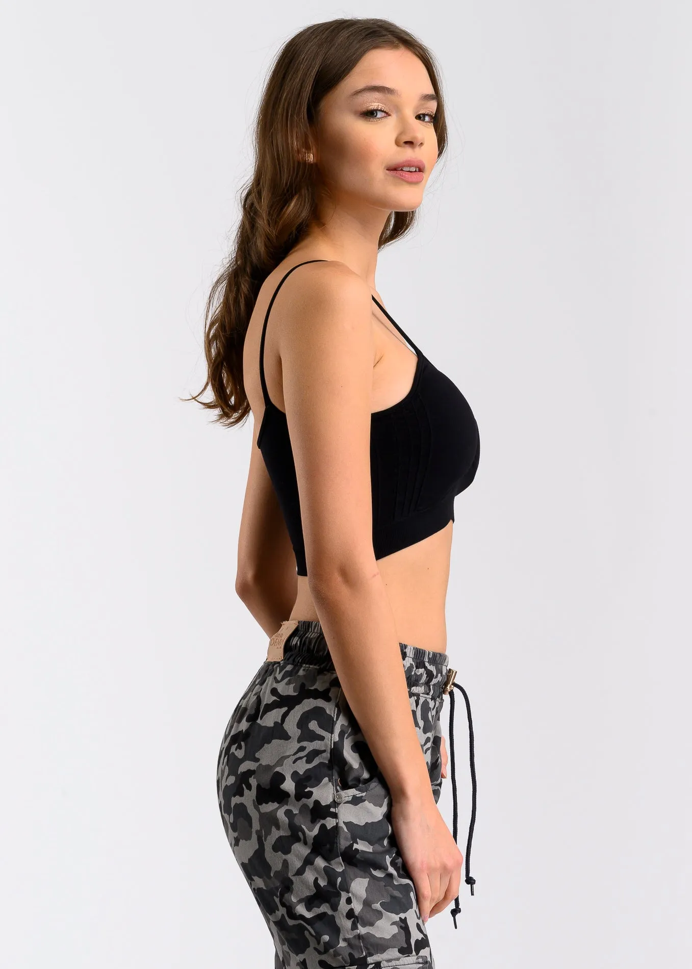 Bralette tirantes delgados sold by Shasa product image thumbnail 3