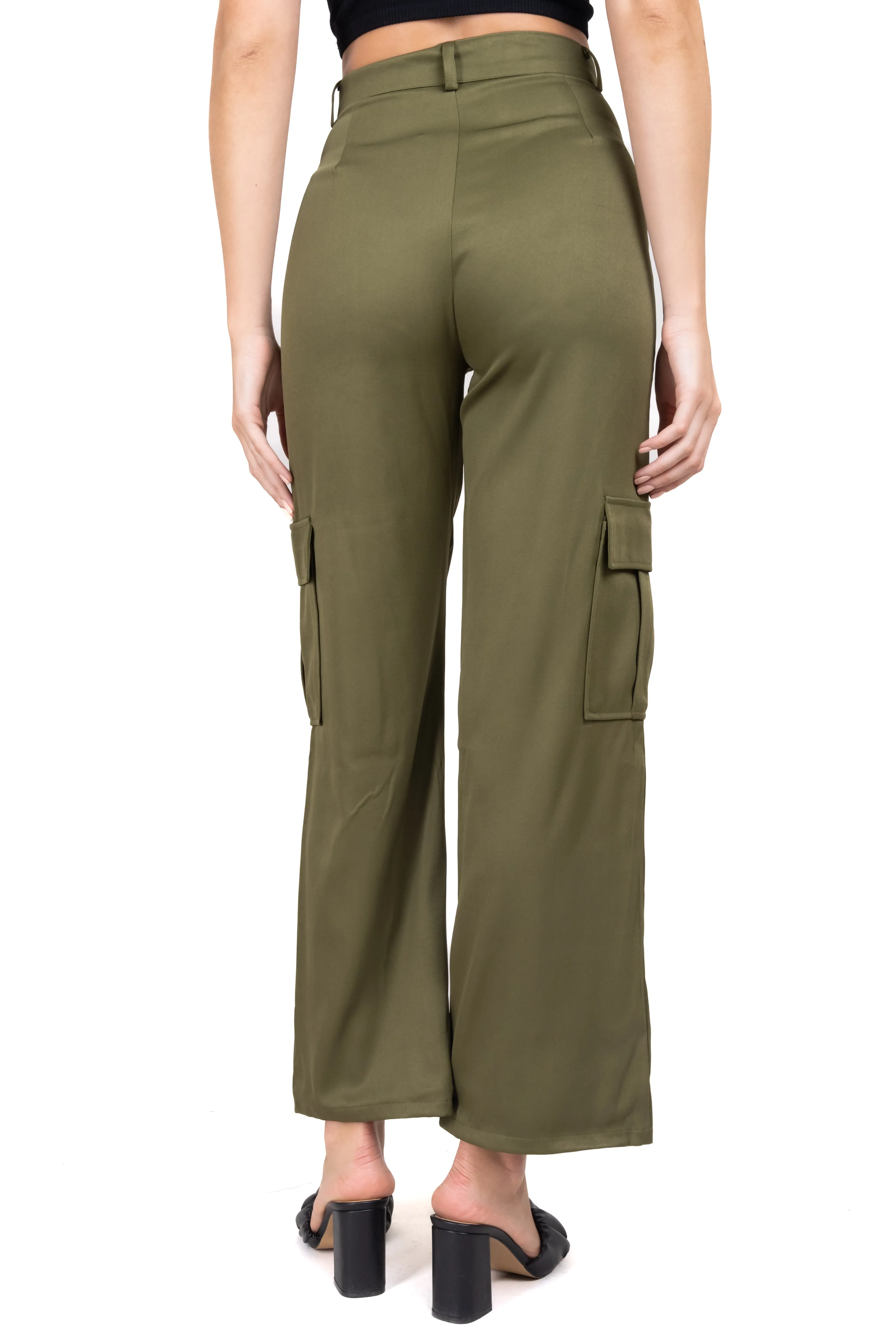 Pantalón cargo bolsas sold by Shasa product image thumbnail 4