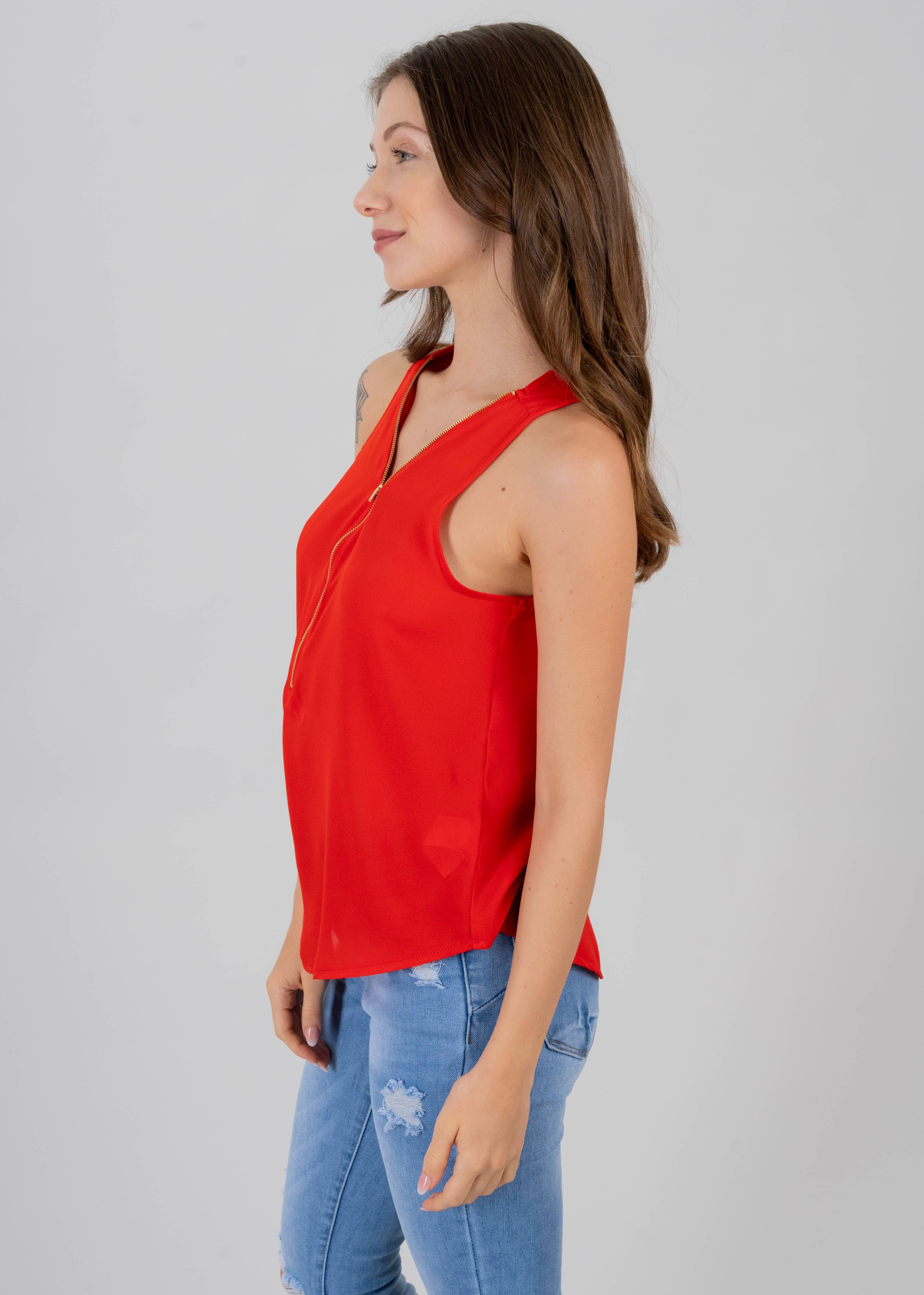 Blusa tirantes cierre delantero sold by Shasa product image thumbnail 3