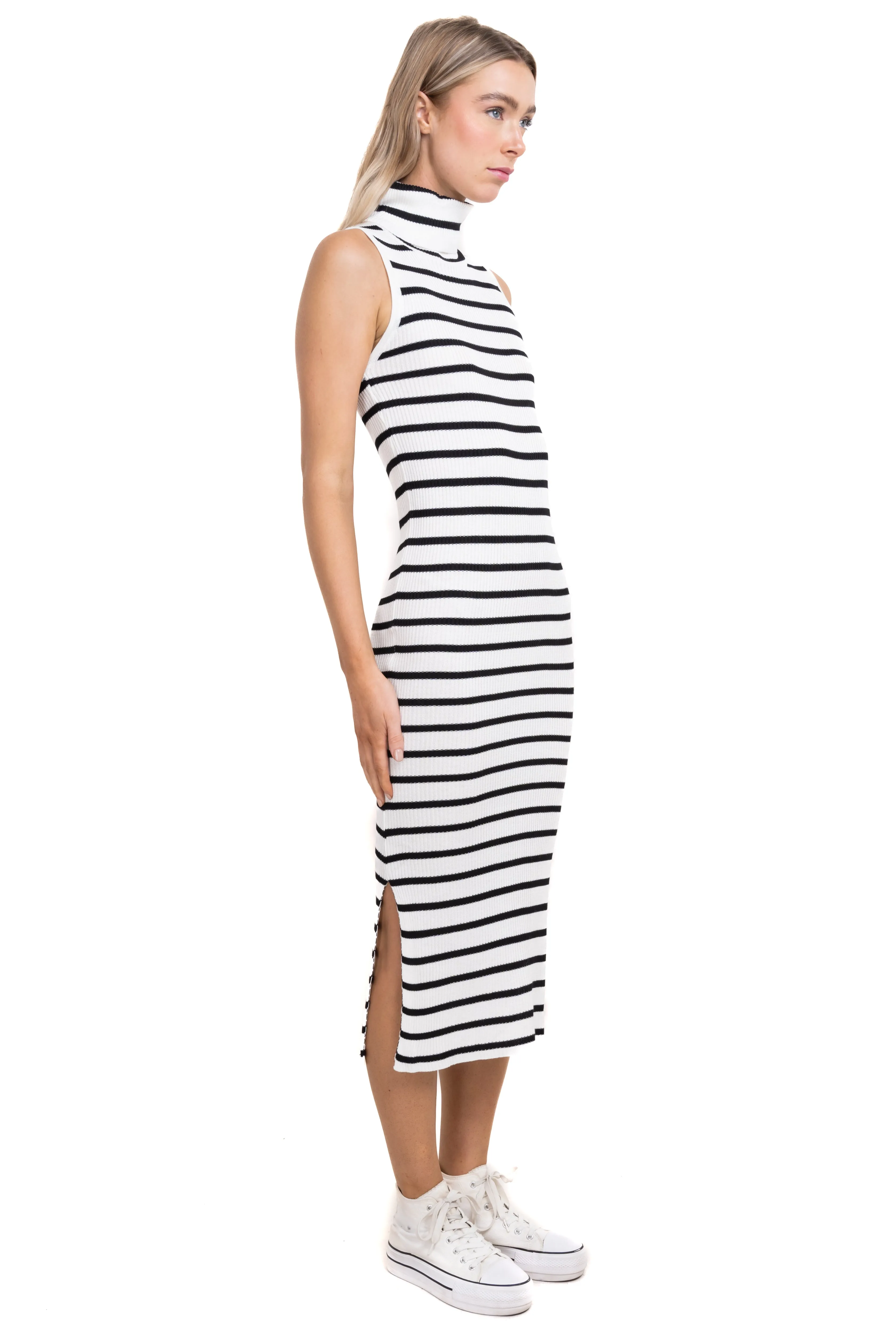 Vestido maxi cuello tortuga sold by Shasa product image thumbnail 3