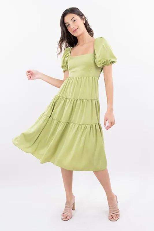 Vestido midi manga globo capas sold by Shasa