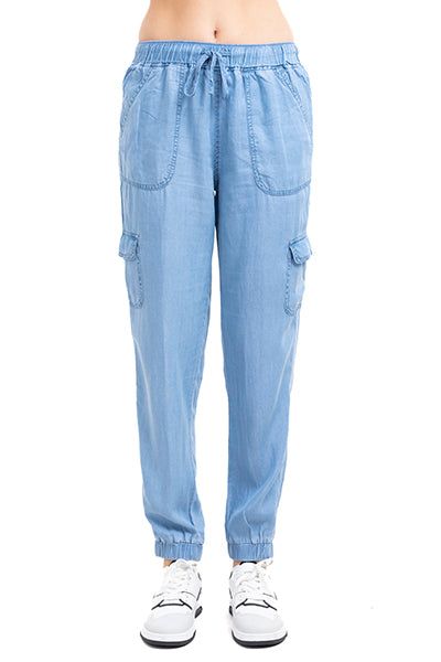 Pantalón jogger liso bolsillos sold by Shasa