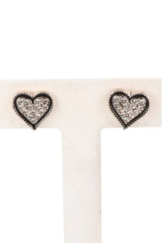 Aretes corazón brillos sold by Shasa