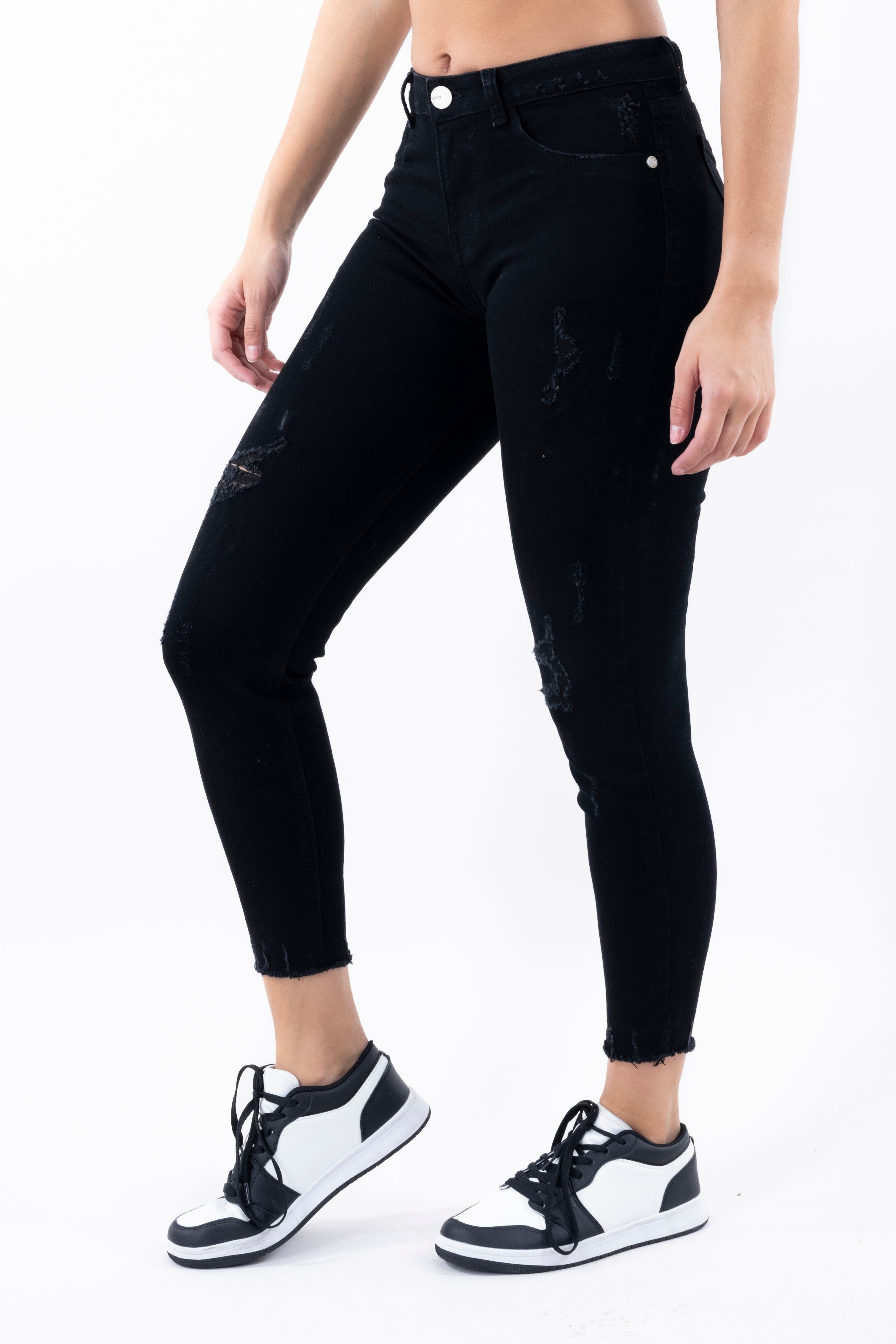 Jeans cintura media destrucciones flecos sold by Shasa product image thumbnail 3