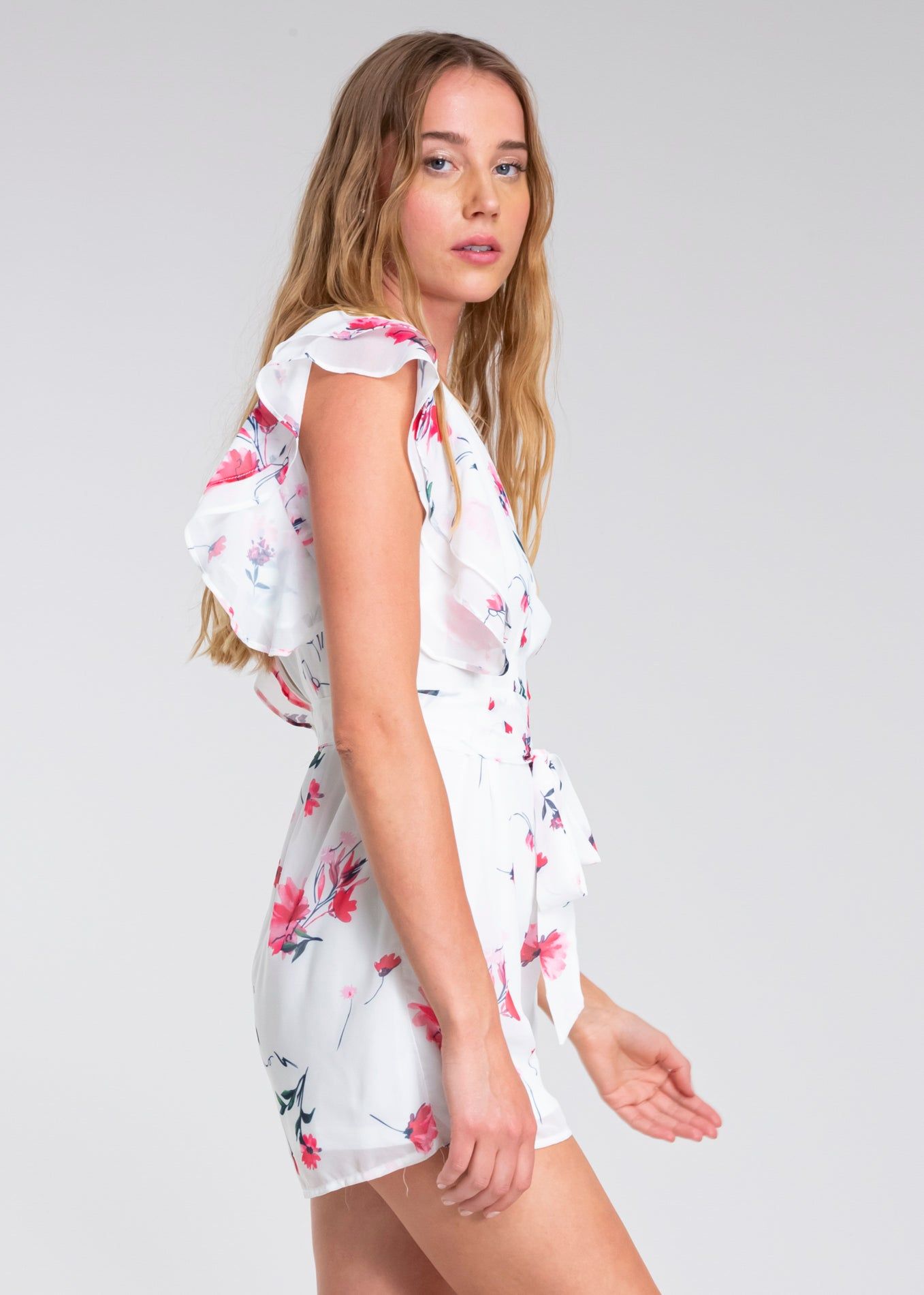 Romper short olanes flores sold by Shasa product image thumbnail 3