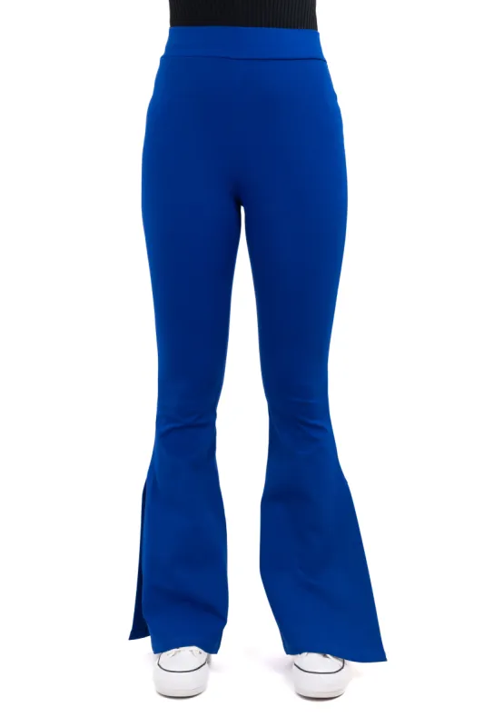 Pantalón acampanado abertura sold by Shasa