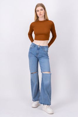Jeans straight destrucción rodilla sold by Shasa
