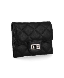 Cartera capitonada broche sold by Shasa