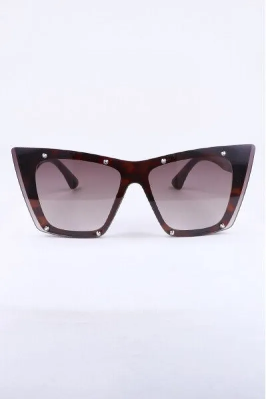 Lentes cat eye anchos sold by Shasa