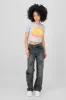 Jeans deatalle costuras sold by Shasa