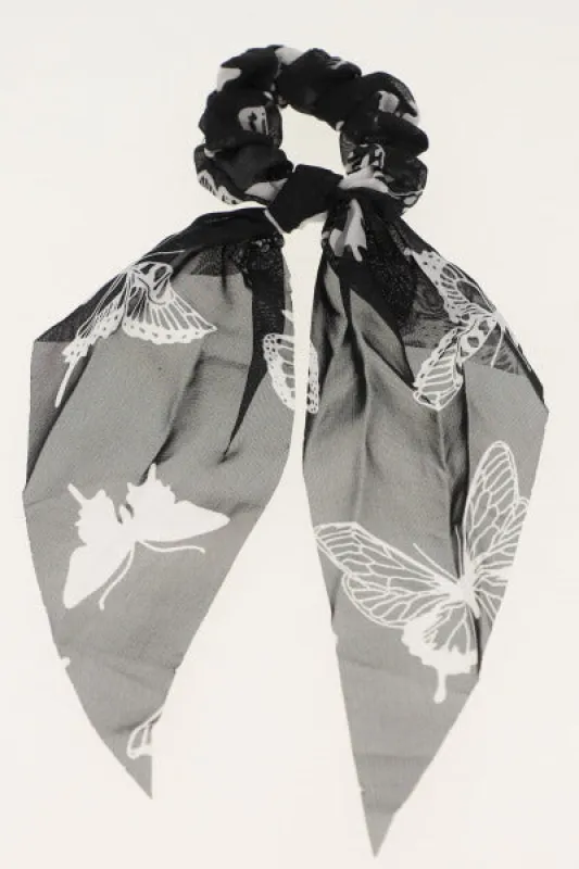 Scrunchie Cintas Mariposas sold by Shasa