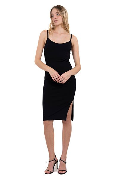 Vestido midi tirantes abertura sold by Shasa