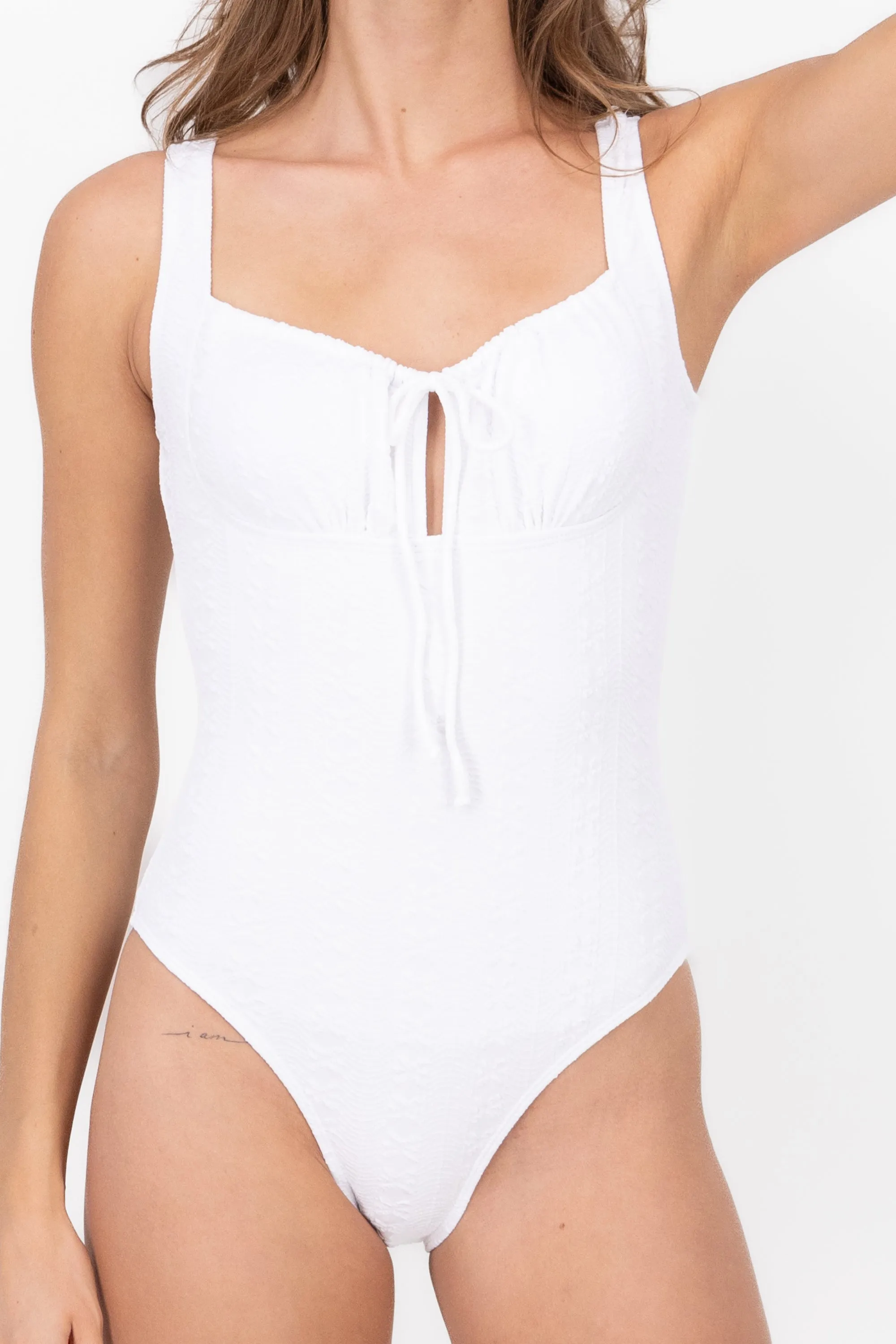 Traje de baño completo escote plisado sold by Shasa product image thumbnail 5