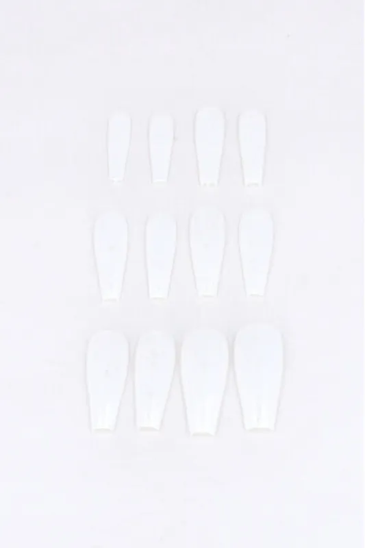 Set 12 Uñas Postizas Largas Manchas sold by Shasa