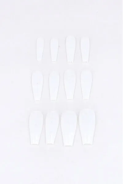 Set 12 Uñas Postizas Largas Manchas sold by Shasa