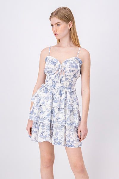 Vestido mini abertura busto sold by Shasa