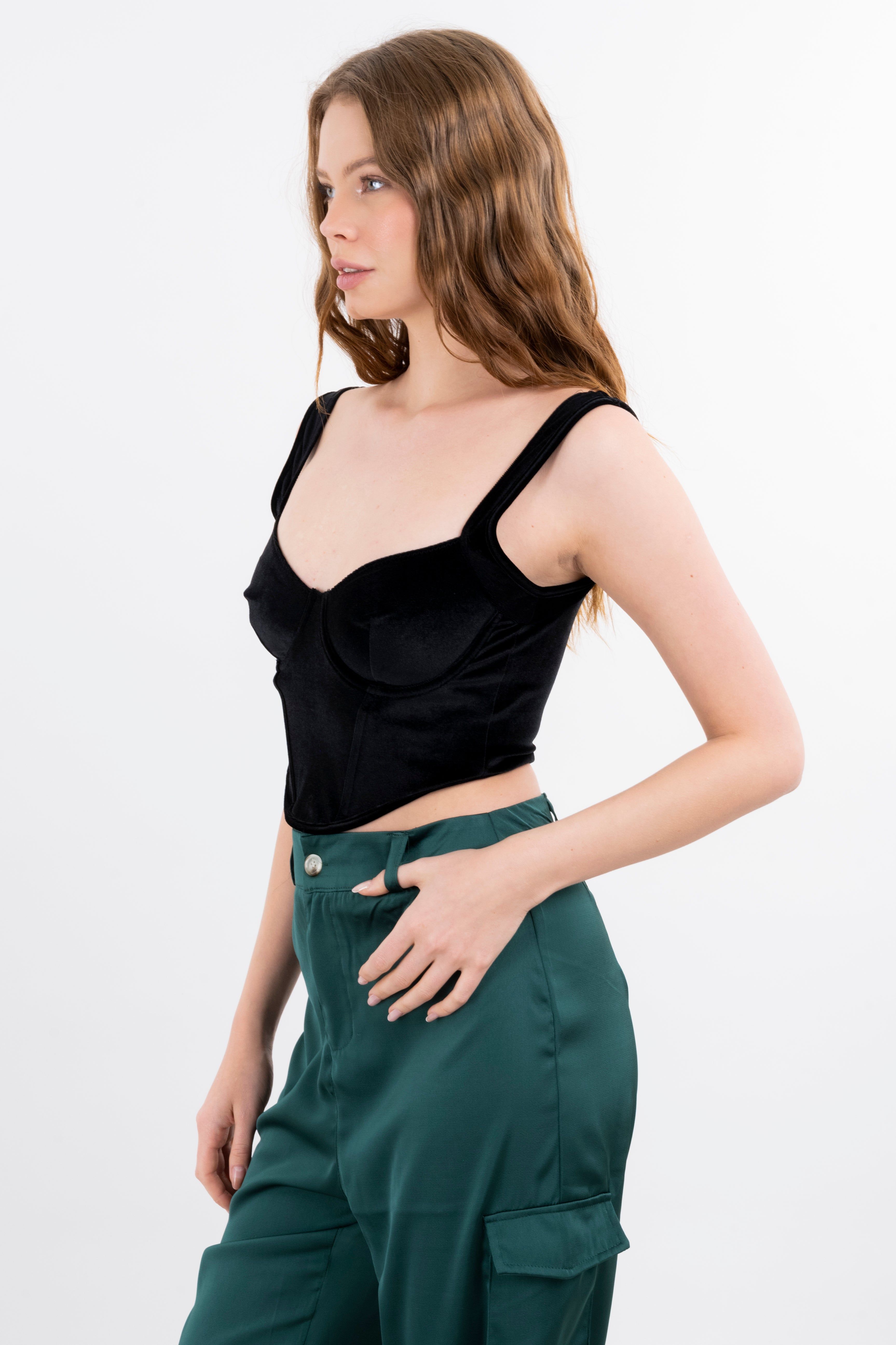 Top corset tirantes terciopelo sold by Shasa product image thumbnail 3