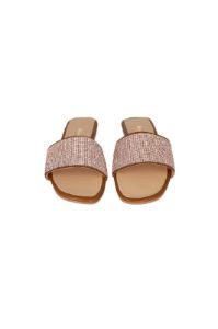 Sandalias pala brillos sold by Shasa