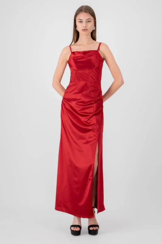 Vestido maxi detalle varillas sold by Shasa