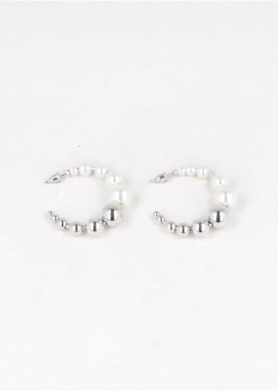 Arracadas Mix Perlas sold by Shasa