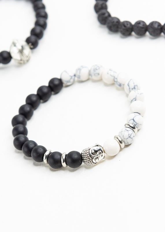 Set 3 pulseras dijes sold by Shasa product image thumbnail 5