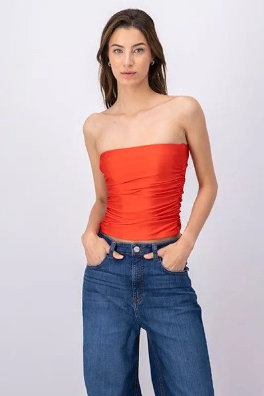 Top Strapless Fruncido Costados sold by Shasa