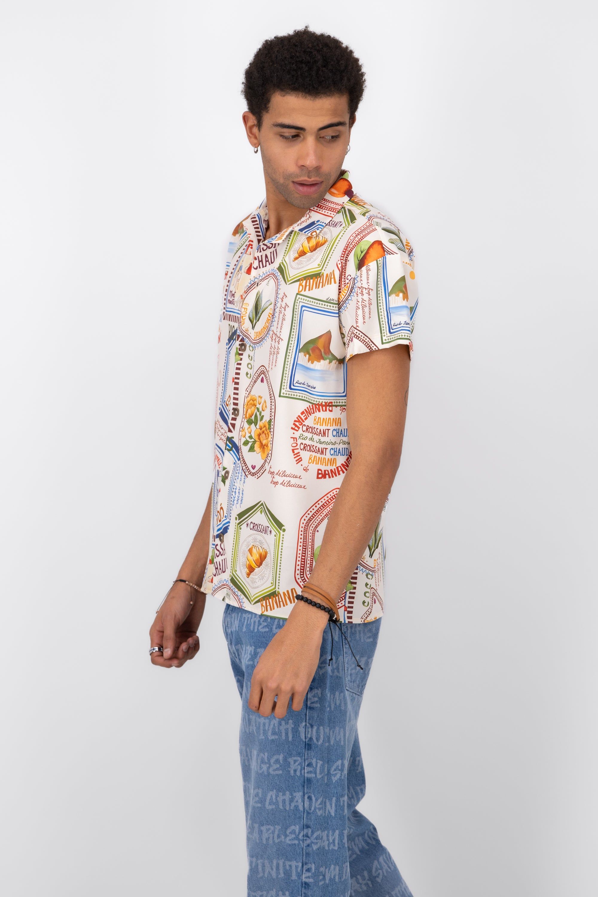 Camisa Resort Vacations sold by Shasa product image thumbnail 3