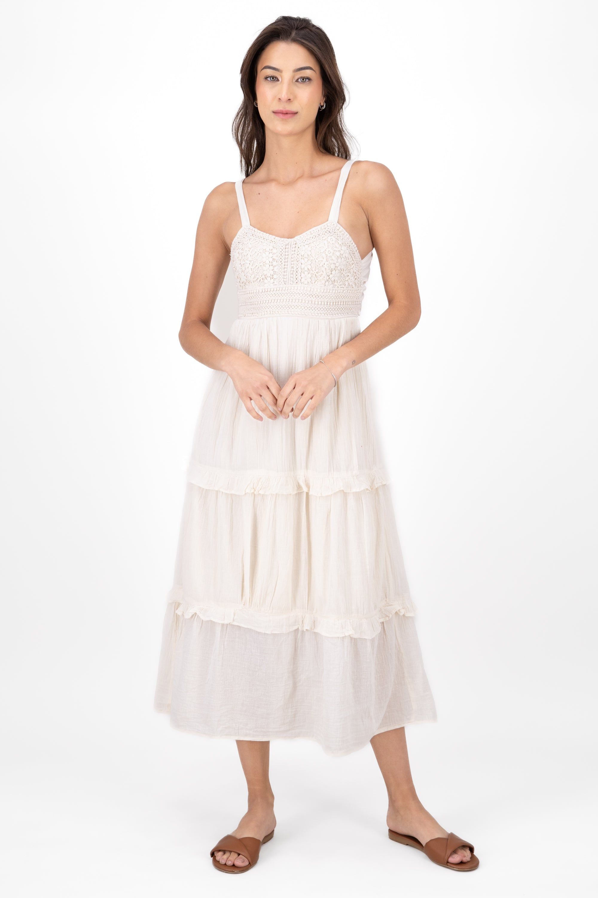 Vestido maxi con detalle crochet sold by Shasa product image thumbnail 2