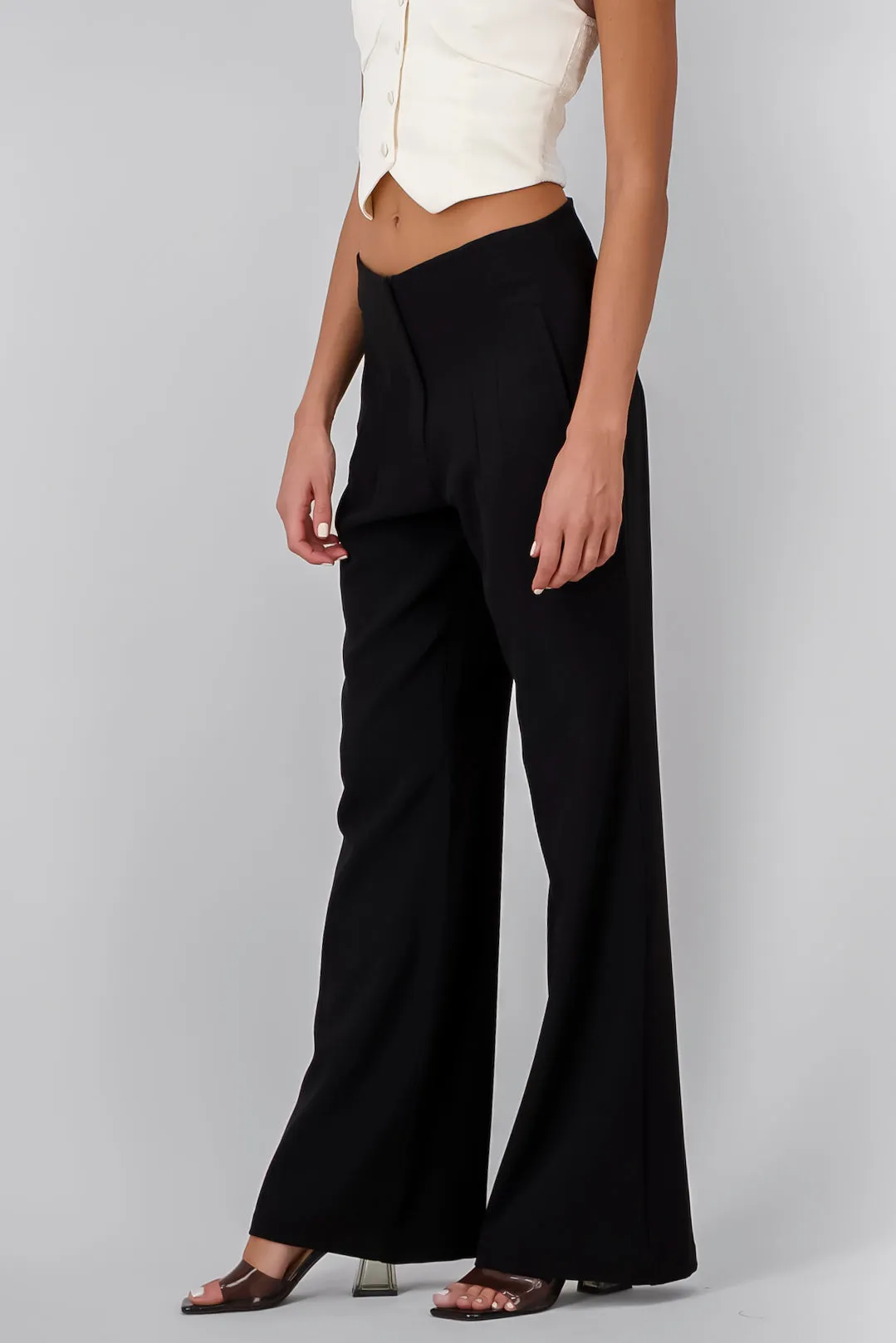 Pantalon Recto Detalle Doble Pinza sold by Shasa product image thumbnail 3
