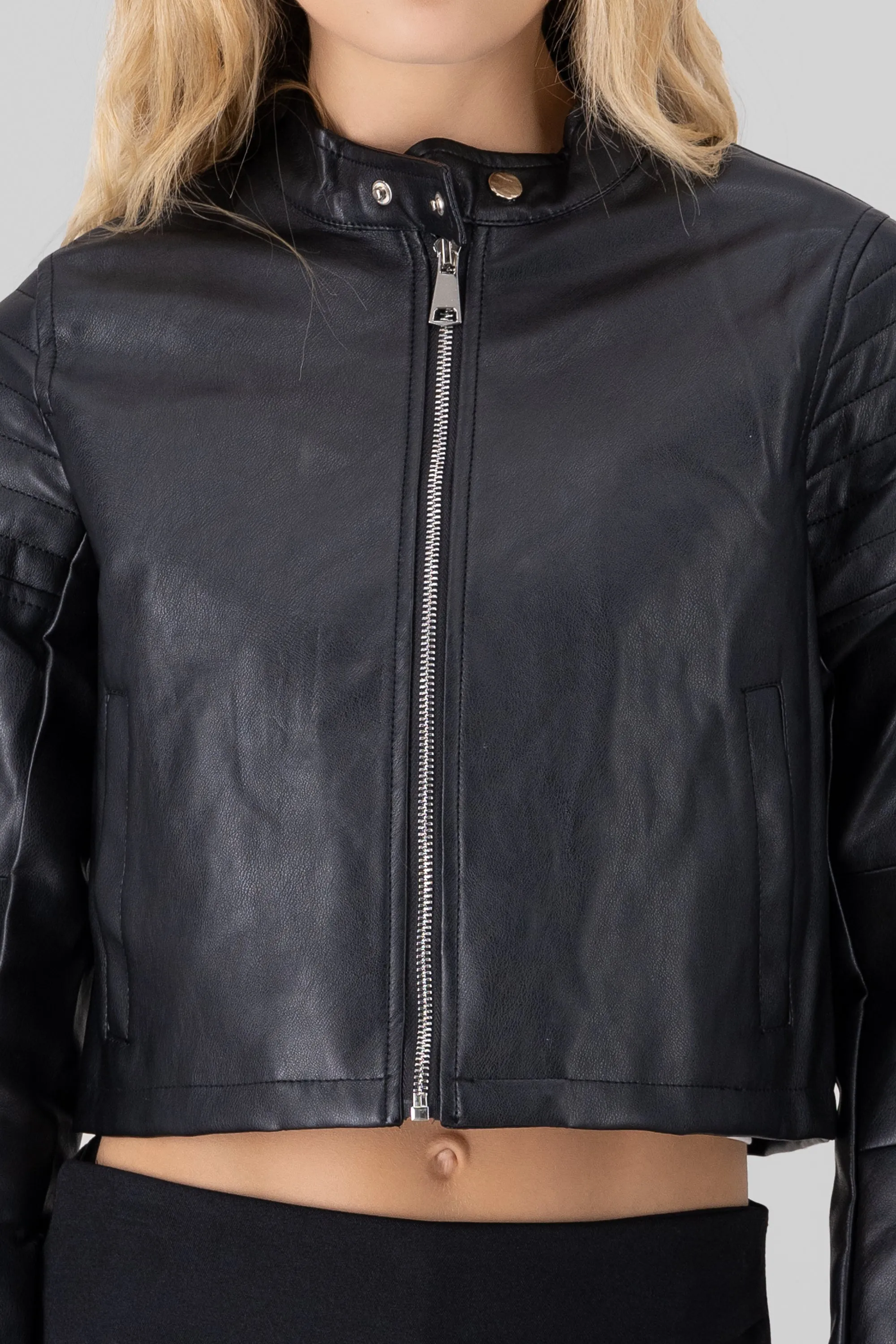 Chamarra biker pu hombros detalle sold by Shasa product image thumbnail 5