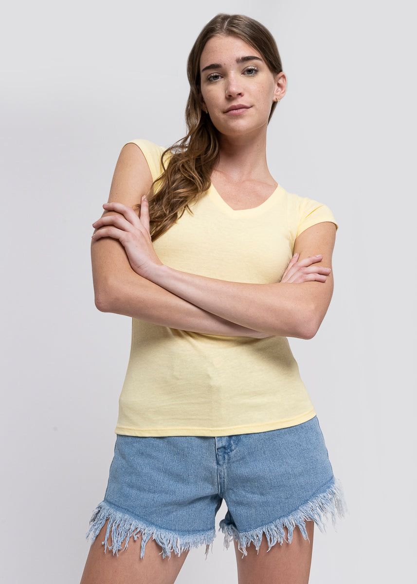 Playera manga corta cuello v sold by Shasa