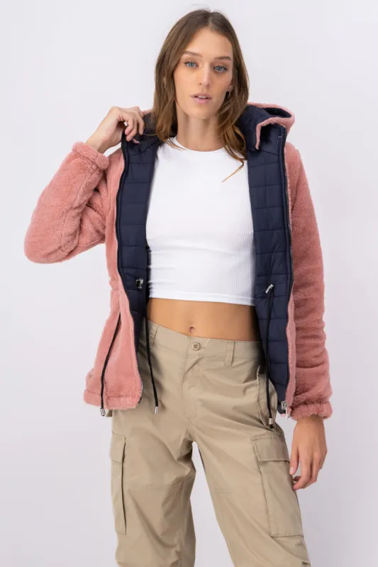 Chamarra parka peluche reversible sold by Shasa