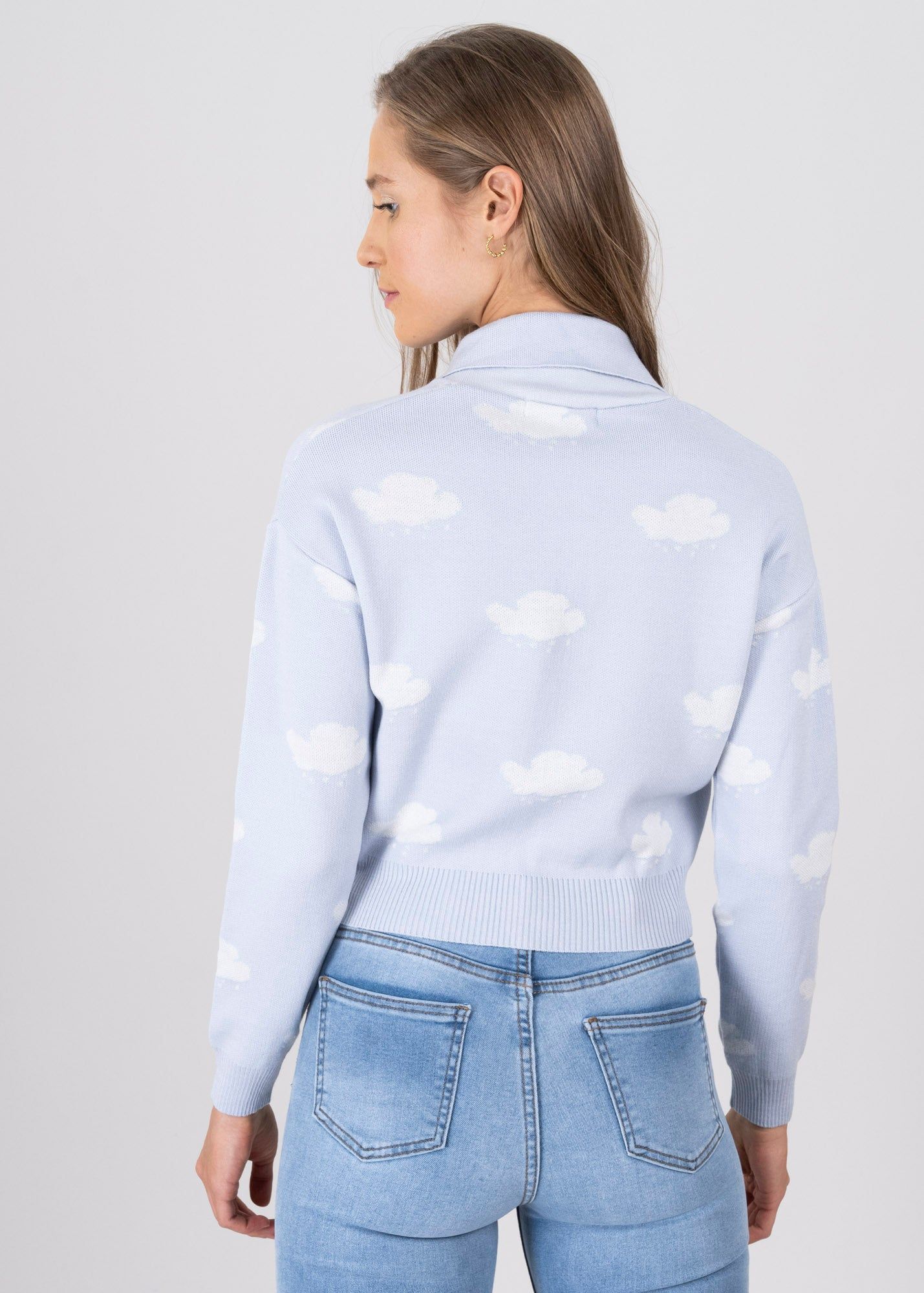 Suéter punto nubes sold by Shasa product image thumbnail 4