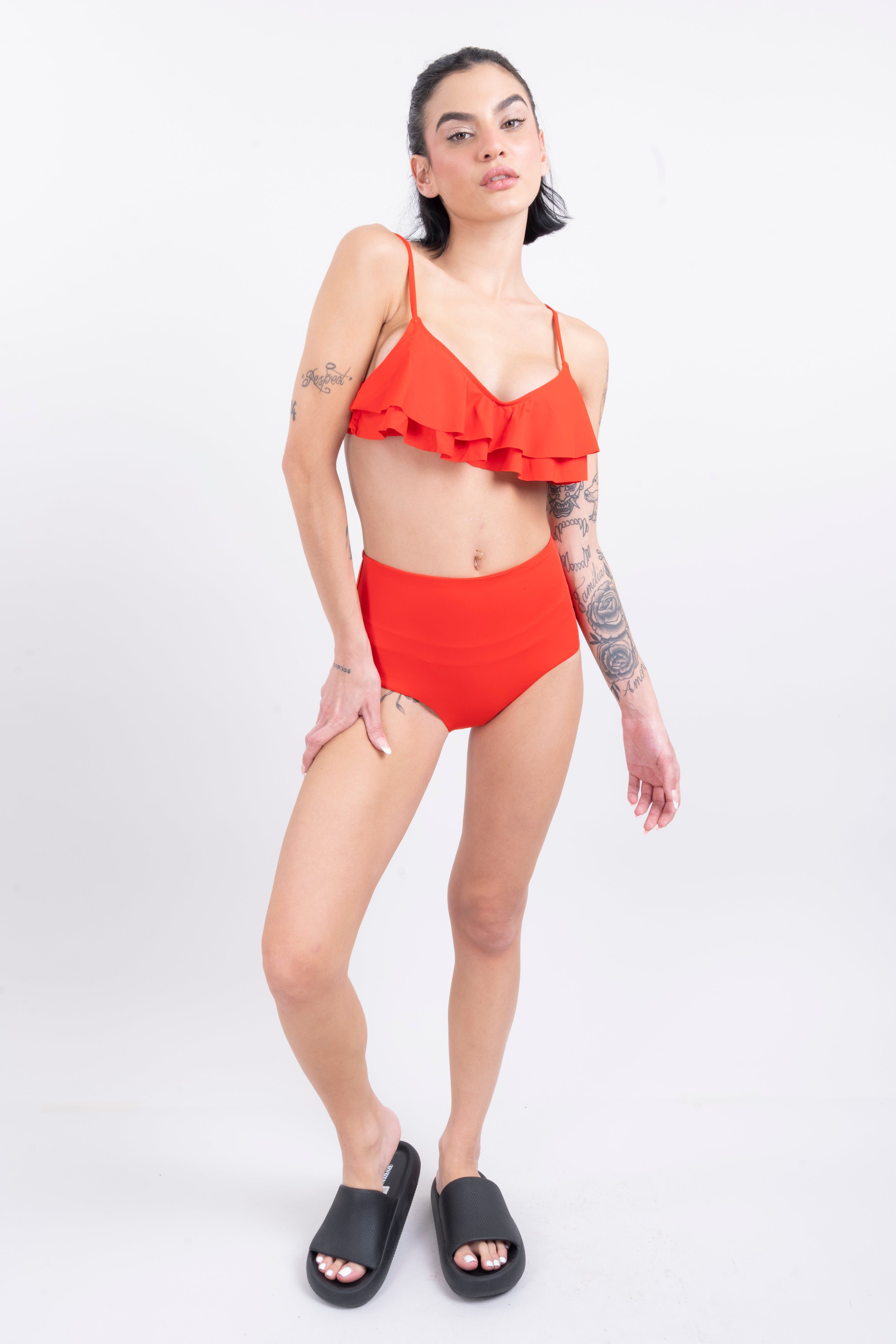 Bikini olanes liso sold by Shasa