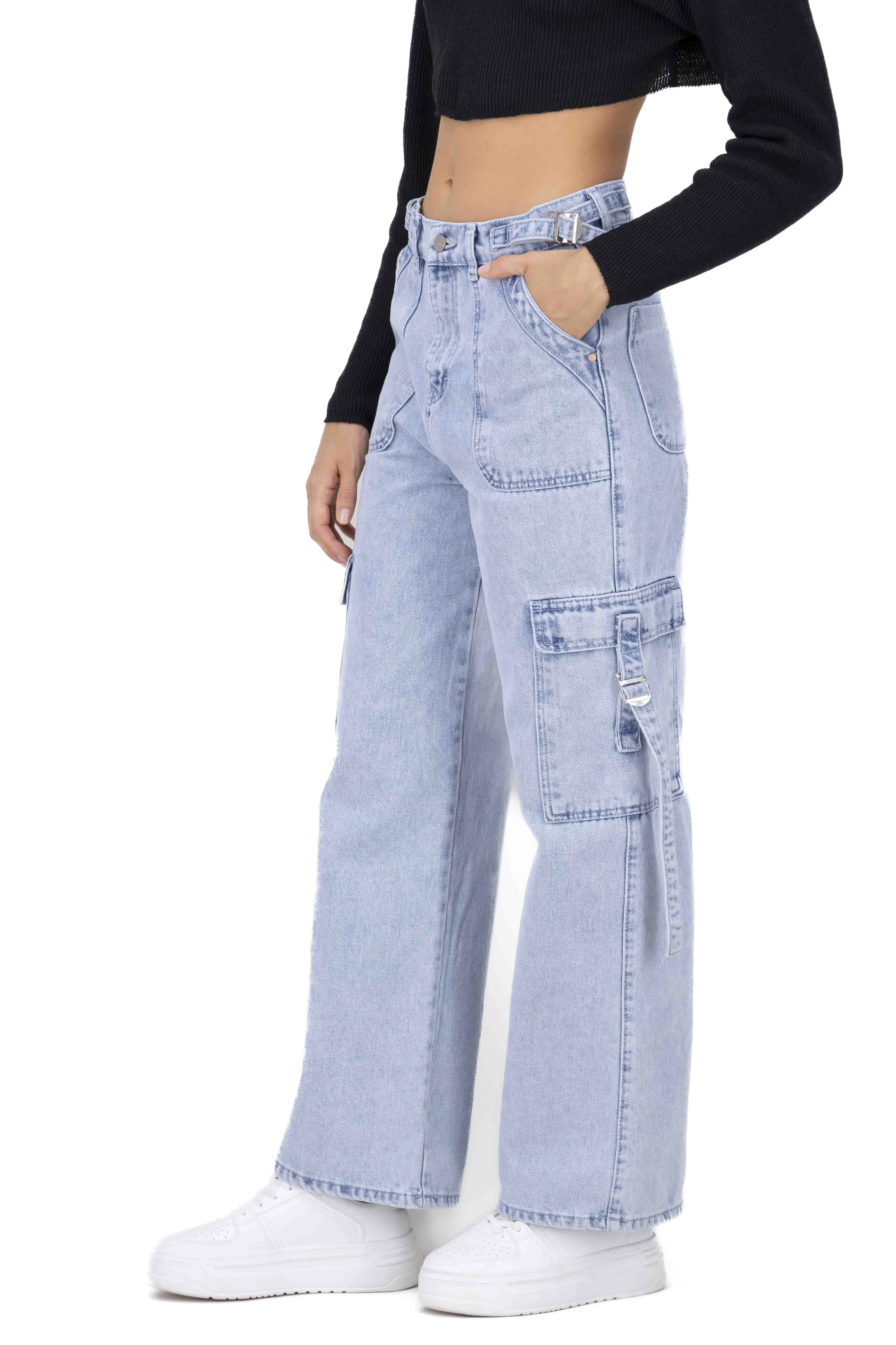 Jeans cargo 2 bolsas tiras sold by Shasa product image thumbnail 3