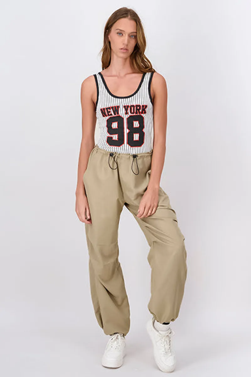 Pantalón jogger tobillo elástico sold by Shasa