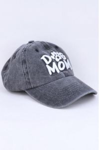Gorra ligeramente deslavada Dog Mom sold by Shasa