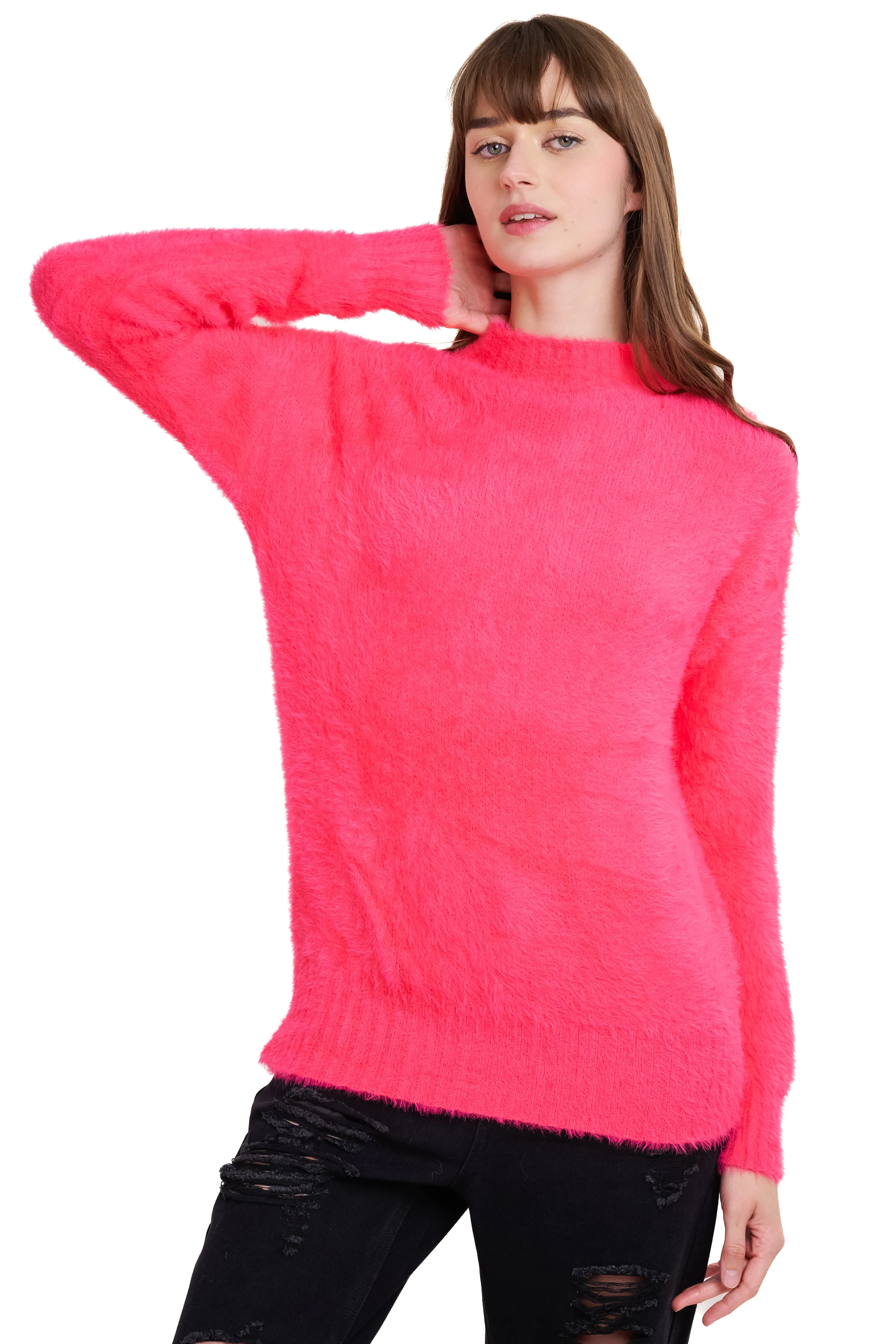 Sueter peluche cuello alto sold by Shasa