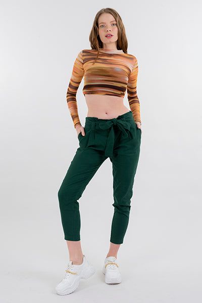 Pantalón paper bag cintura alta cinturón sold by Shasa