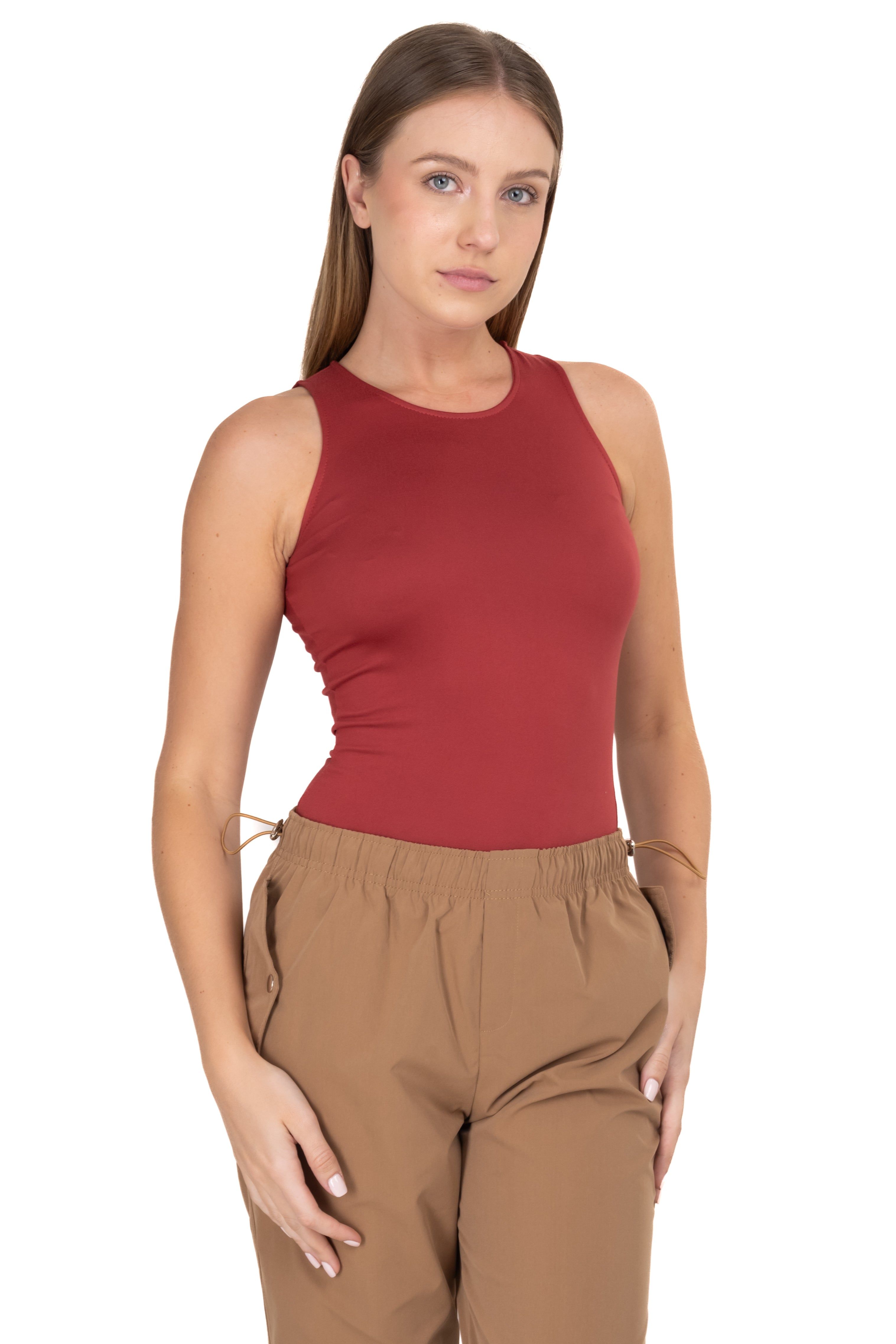 Bodysuit cuello redondo liso sold by Shasa