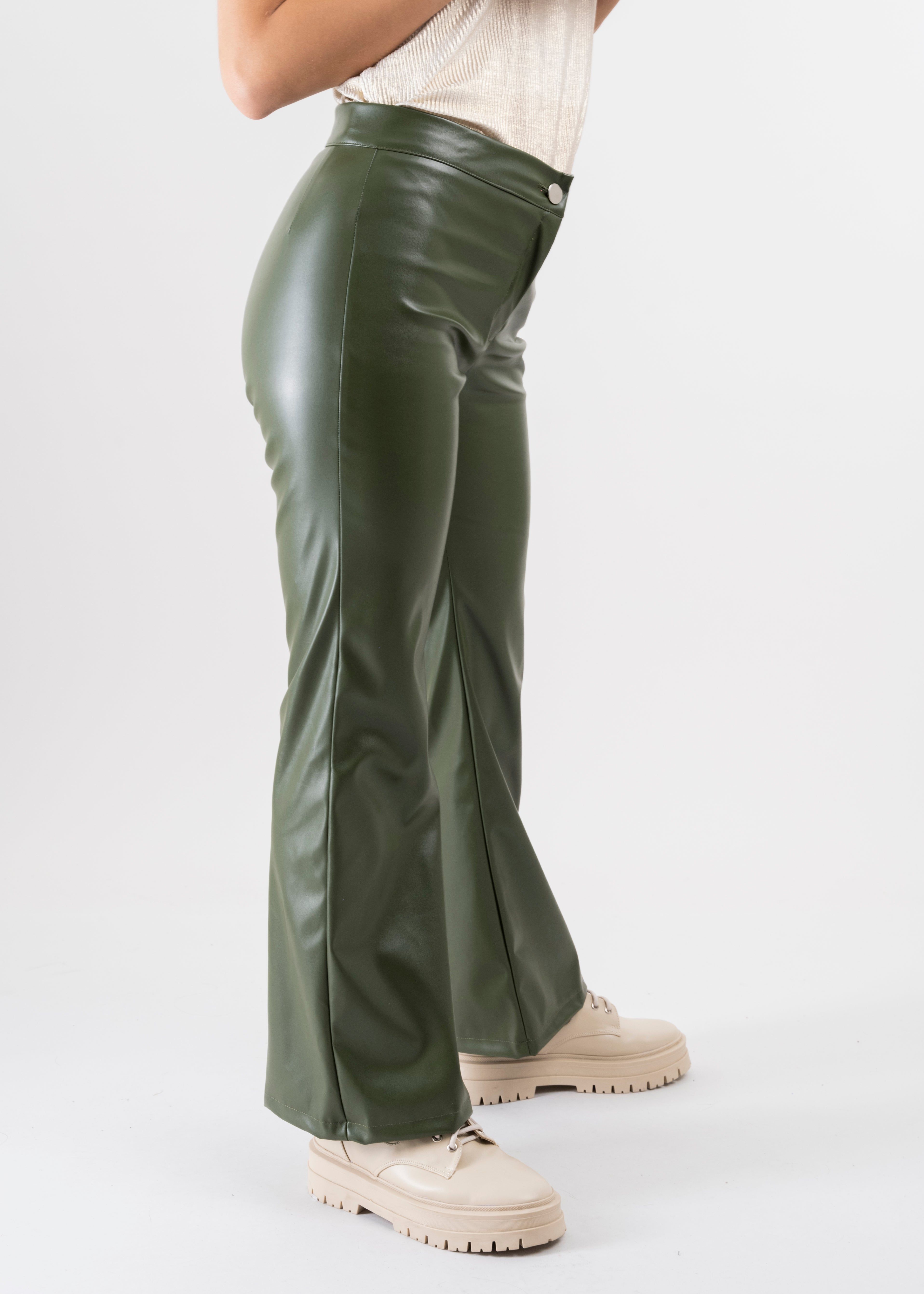 Pantalón flare efecto piel sold by Shasa product image thumbnail 3