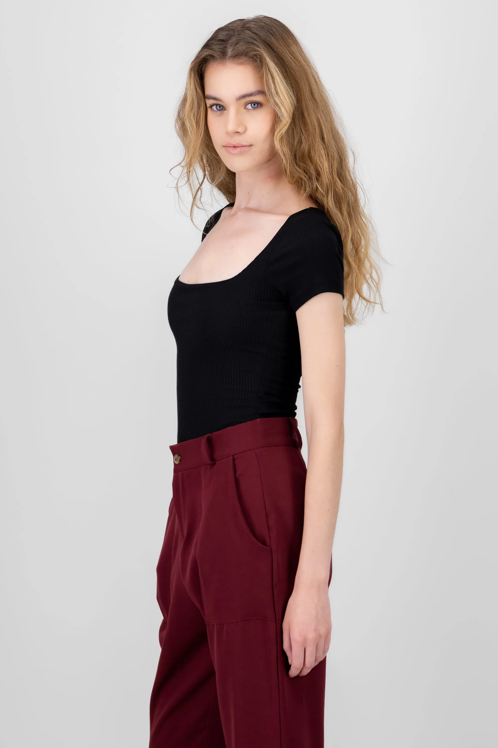 Body escote cuadrado sold by Shasa product image thumbnail 3