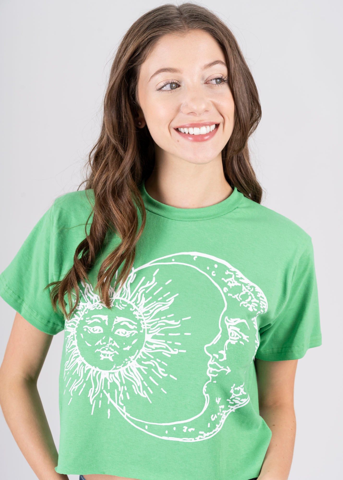 Playera Estampado Sol Luna sold by Shasa