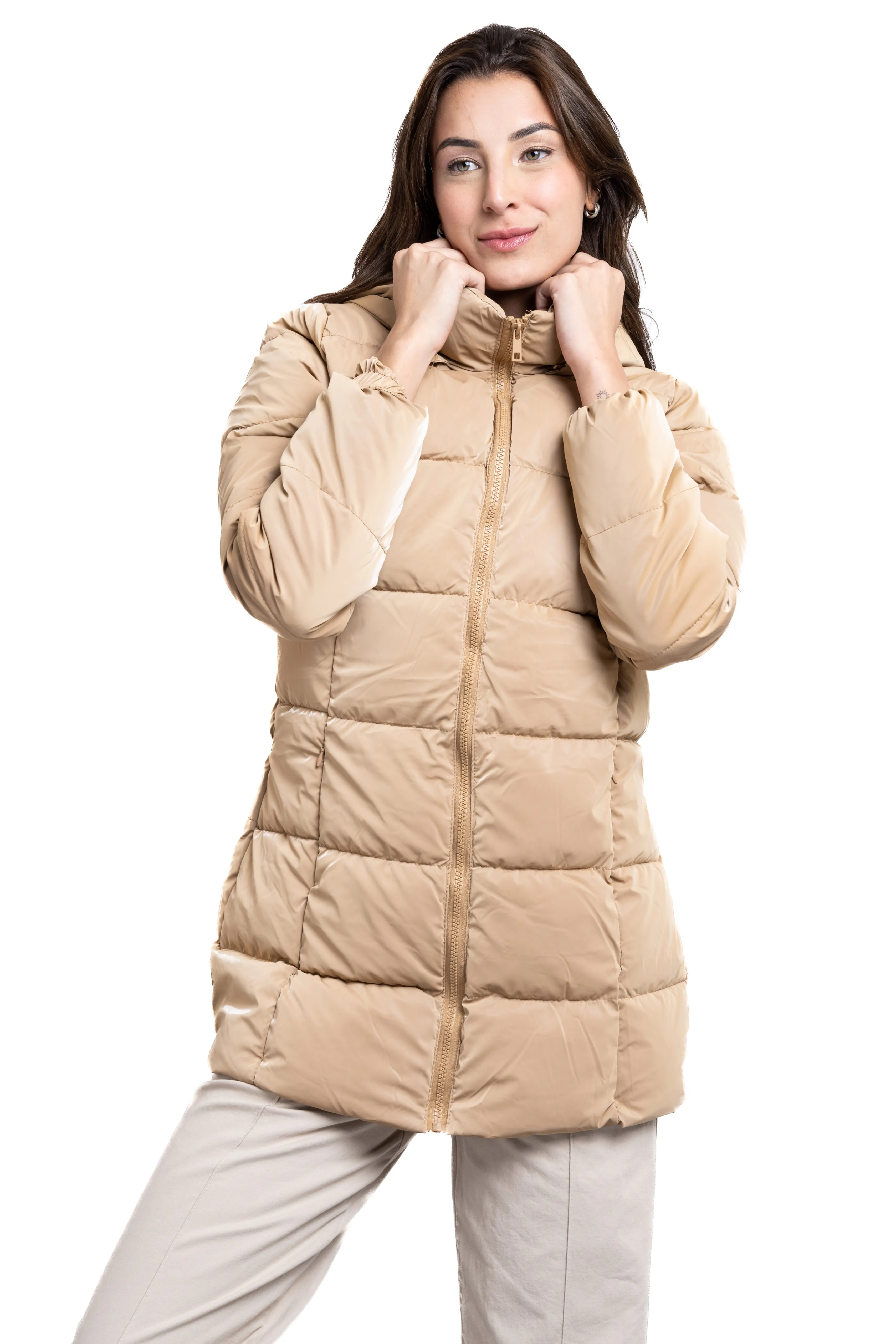 Chamarra puffer larga capucha sold by Shasa product image thumbnail 2