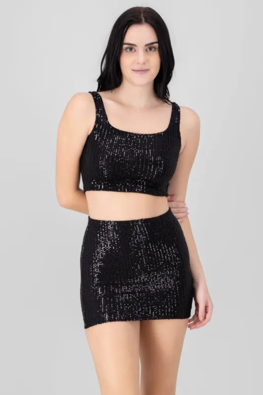 Top tirantes corto lentejuela sold by Shasa