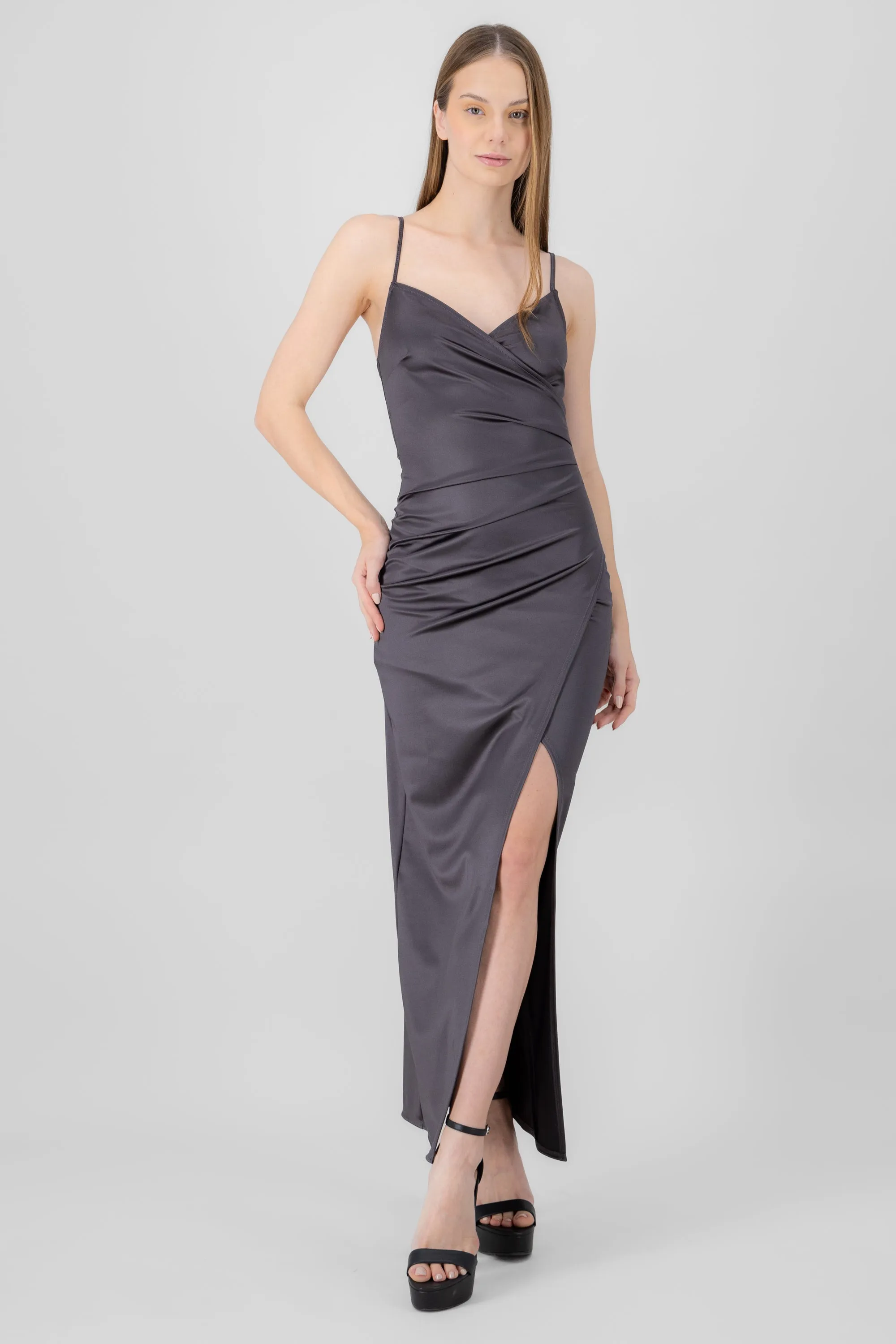 Vestido Maxi Satín Escote Cruzado sold by Shasa product image thumbnail 2