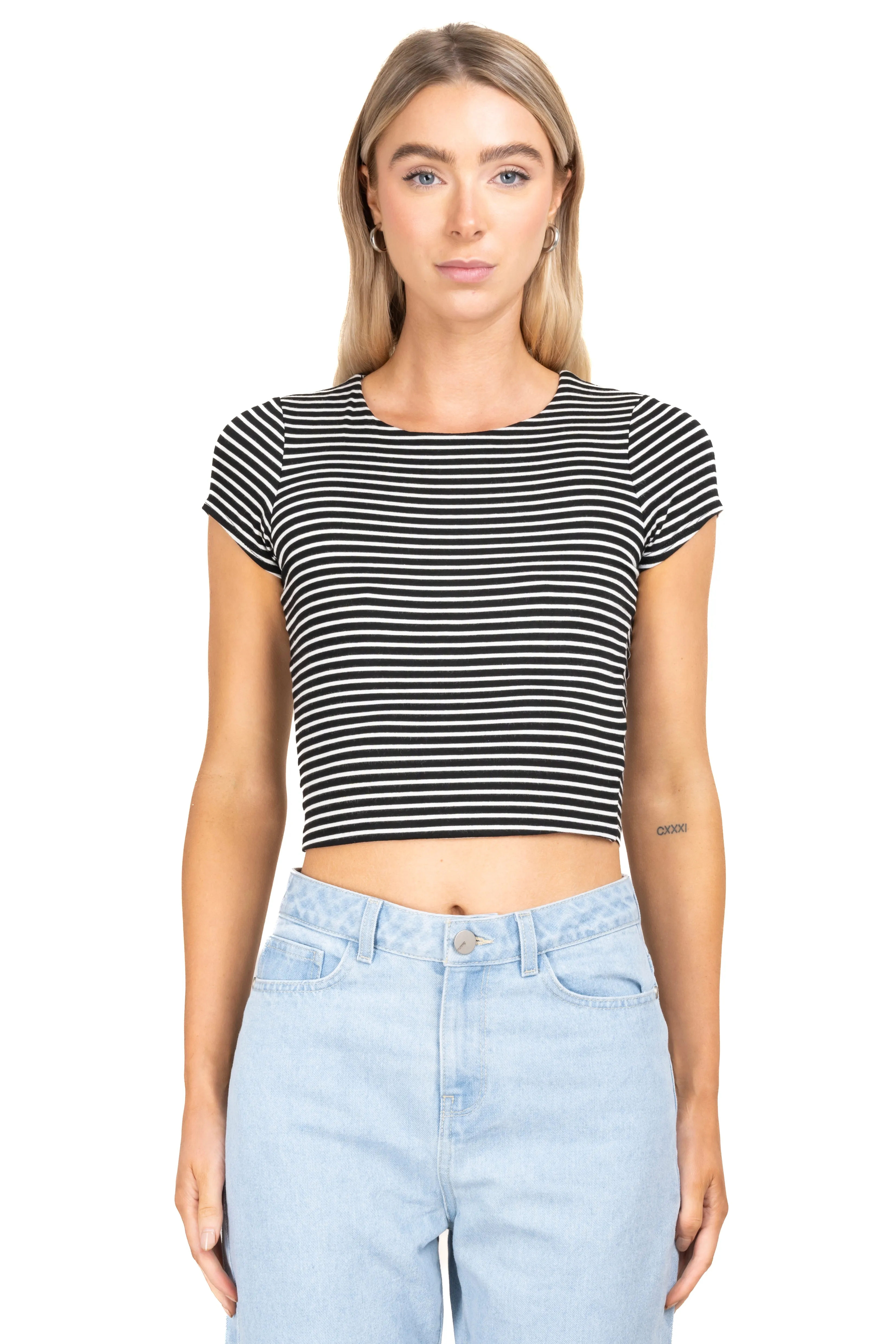 Top manga corta rayas sold by Shasa