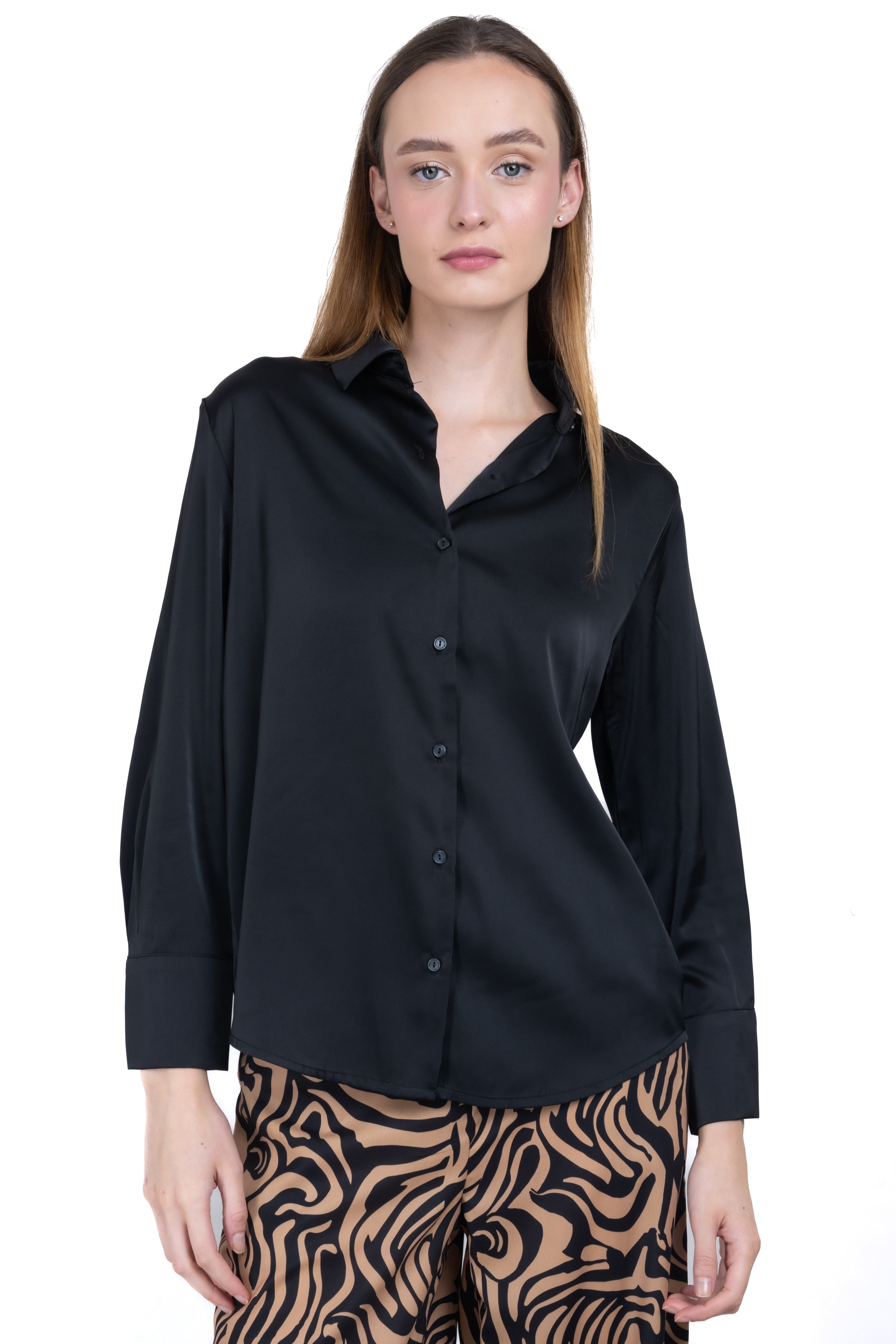 Camisa satinada manga larga sold by Shasa product image thumbnail 5