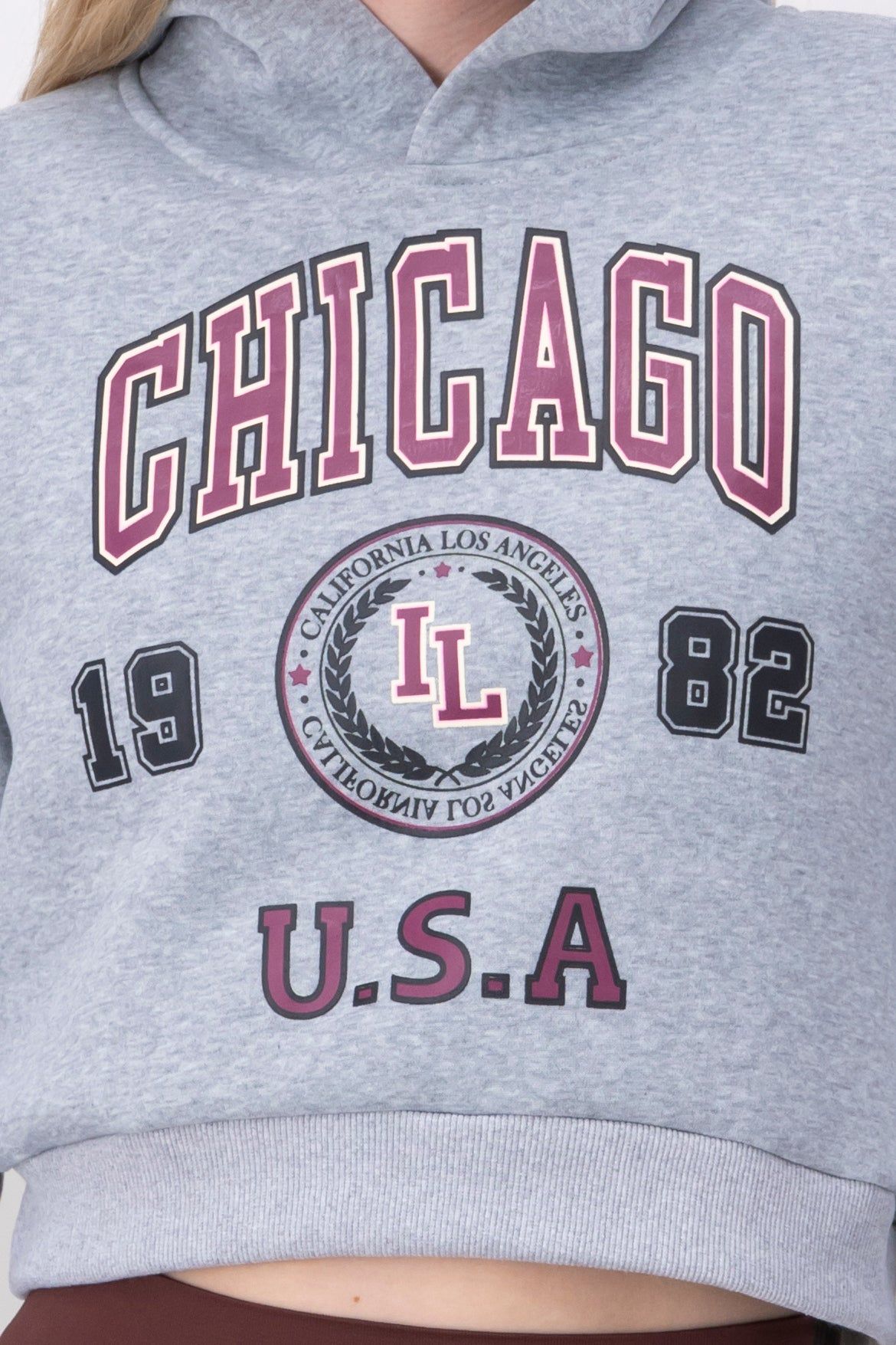 Sudadera crop estampado Chicago sold by Shasa product image thumbnail 5